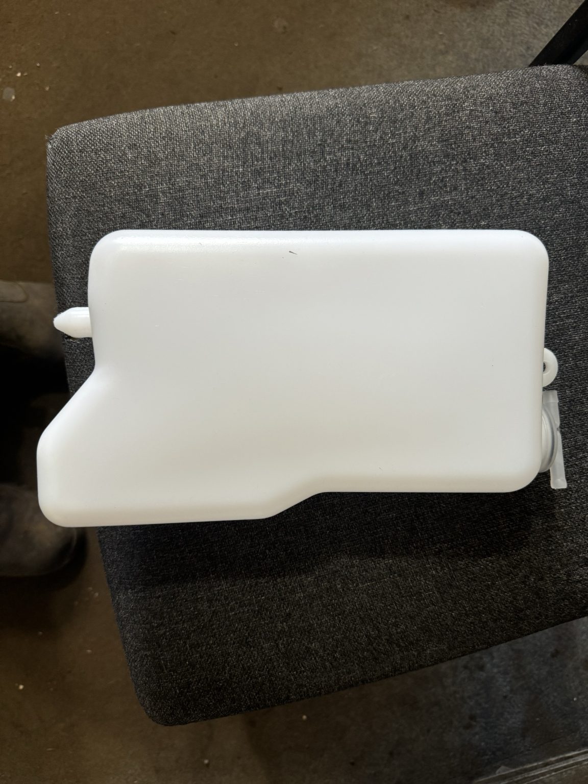 Hi Lux expansion bottle